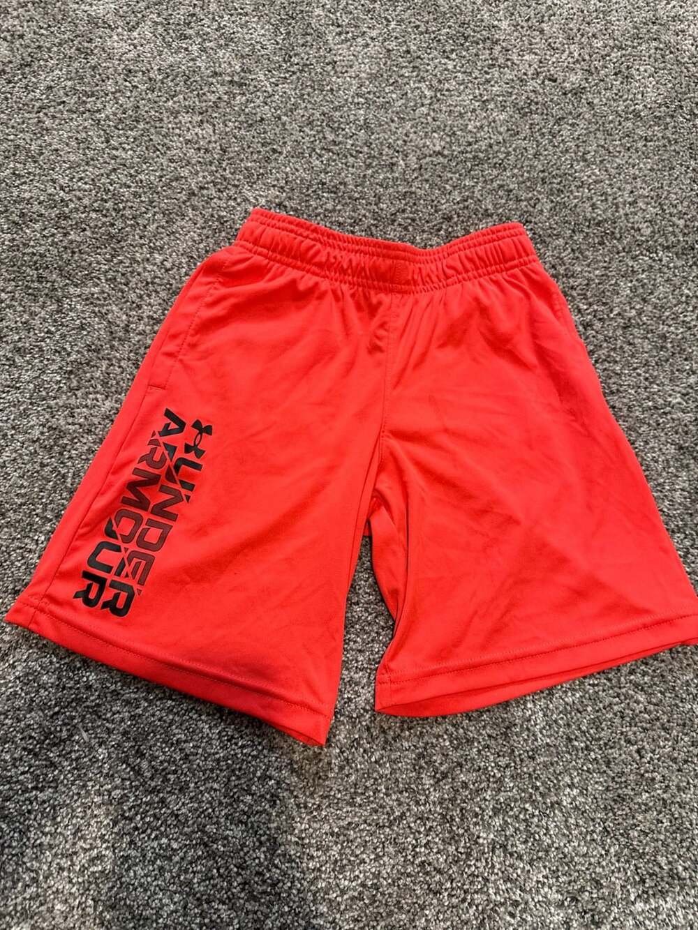 Under Armour Boys Tech Wordmark Athletic Shorts Red Size YSM
